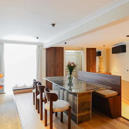 Merveil - Signature - Eiffel Tower Terrace Apartment Paris