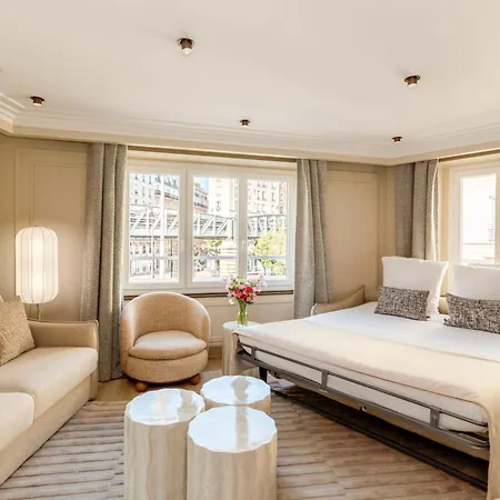 Merveil - Signature - Eiffel Tower Terrace